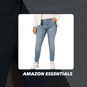 EUC Amazon Essentials Light Wash Skinny Jeans
